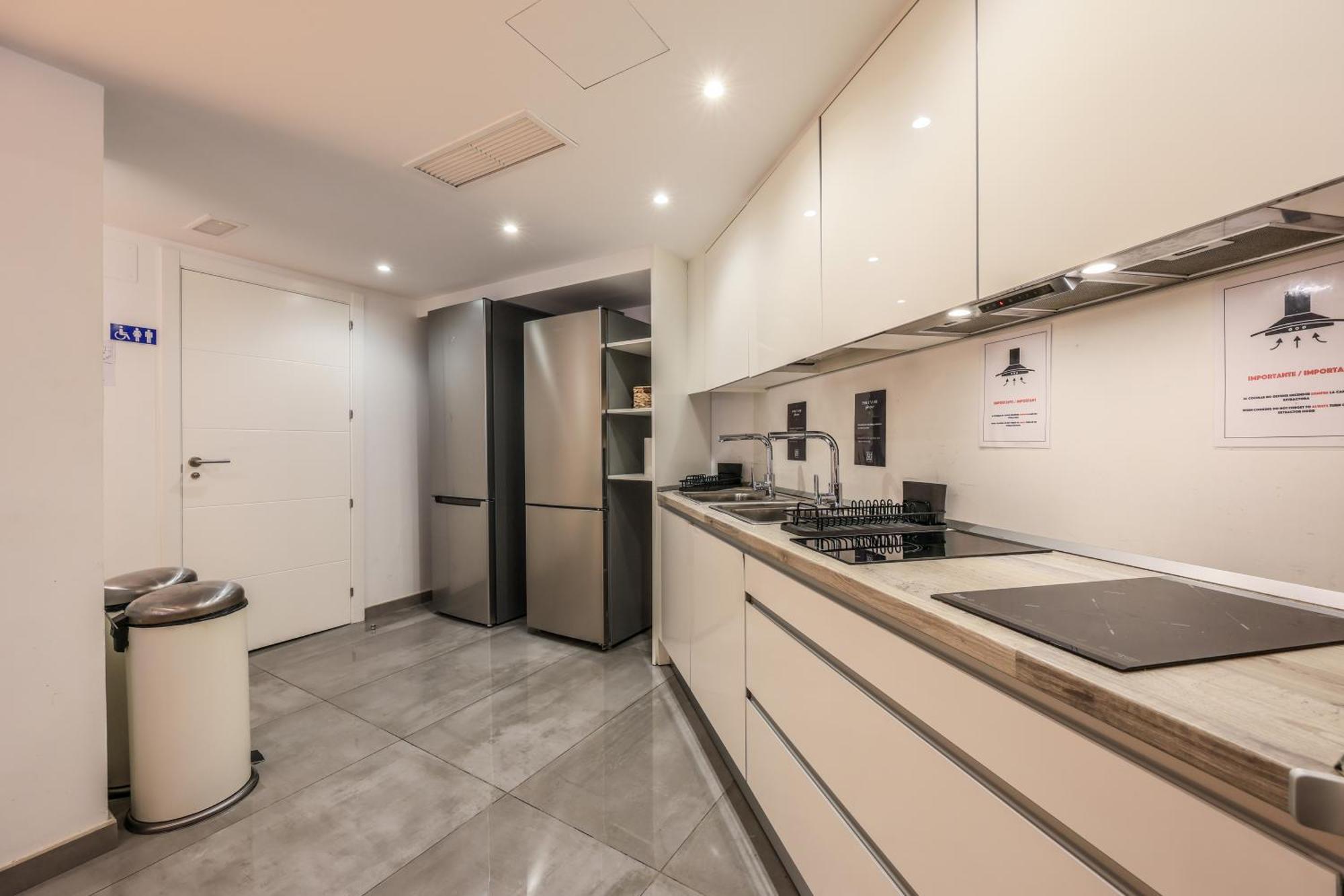 Amazinn Places Blasco De Garay 105 马德里 外观 照片